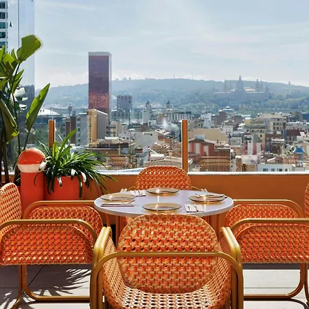 Moxy Barcelona-2