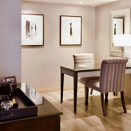 Doubletree By Hilton Buenos Aires-2