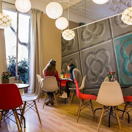 Born Barcelona Hostel (Adults Only)-2