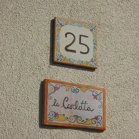 B&B Carlotta-3