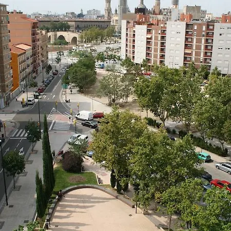 Hostal Puente de Piedra-3