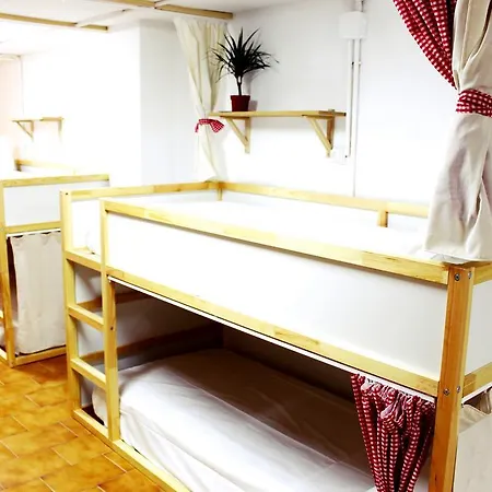 Picnic Dreams Boutique Hostel-3
