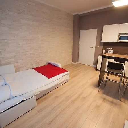 Planet Hostel-2