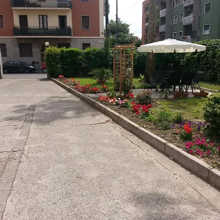 Hotel Garden-3