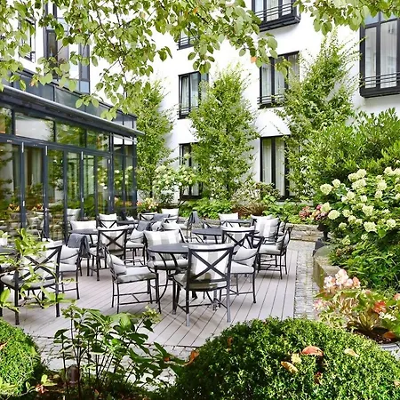 Hotel Muenchen Palace-2