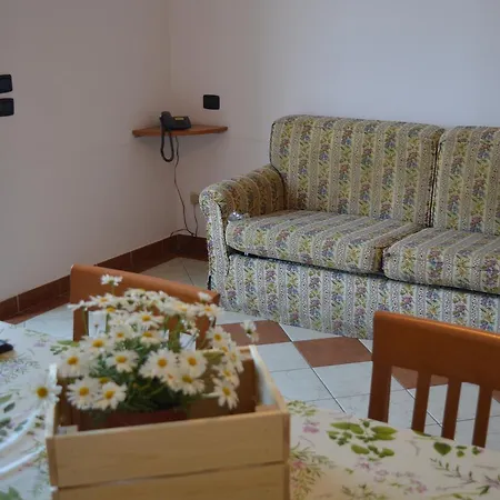 Residenza sul Mare Villa Margherita - Il Lupo Affitta-3