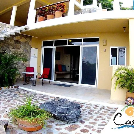 Casablanca Guest House - Adults Only - Starlink Internet!-2
