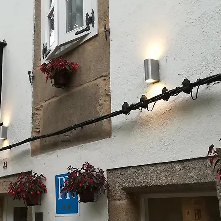 Hostal Campo De Estrelas-3