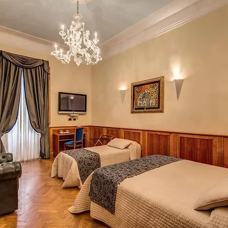 Relais Conte Di Cavour De Luxe-3