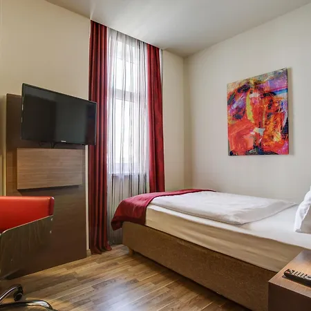 Hotel Orangerie-3