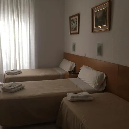 Hostal R. Lido-2