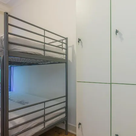 Hostel Seven Hills (Adults Only)-2