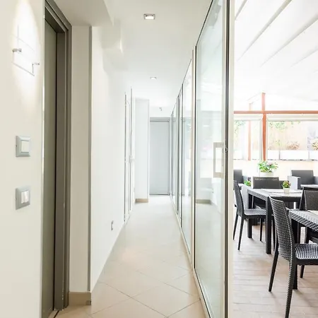 Brancaccio Suite 43-2