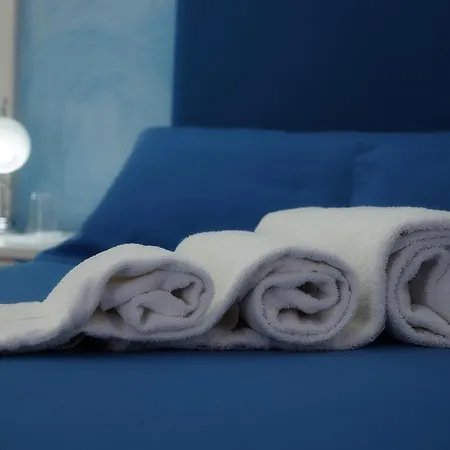 Le Vie Di Napoli B&B-3