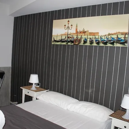 BCN Condal Hostal-3