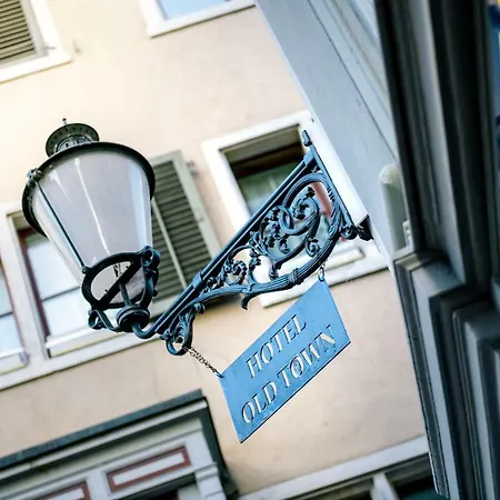 Hotel Old Town-3