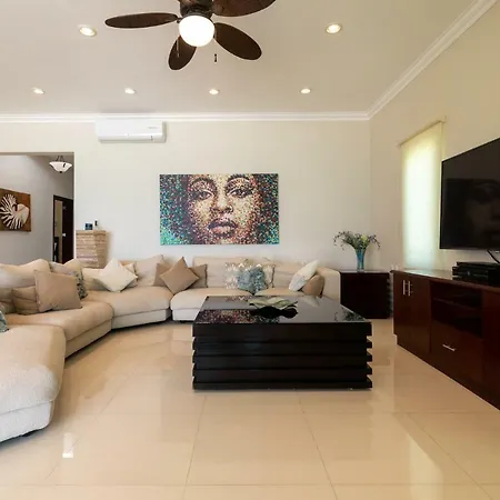 Casa Joya del Mar - Oceanfront villa for 10 - Playa Paradise Properties-3