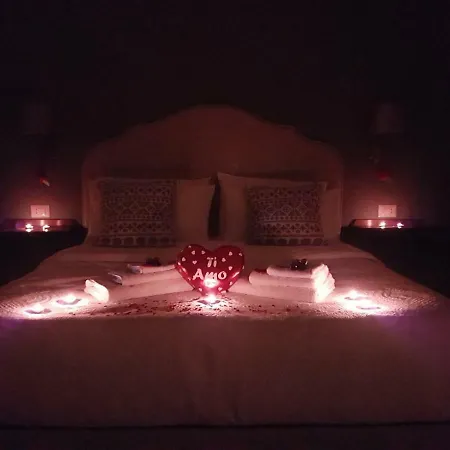 Aragonese Luxury Rooms-3