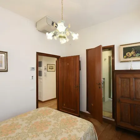 Le Due Corone Bed & Breakfast-3