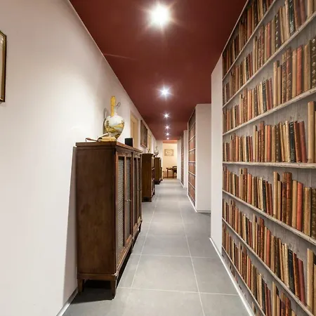 Biblio Rooms Guesthouse-3