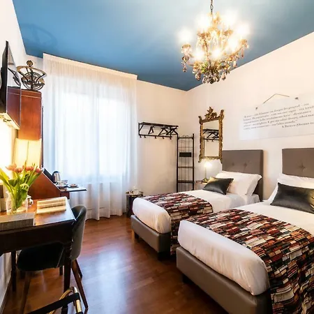 Biblio Rooms Guesthouse-2