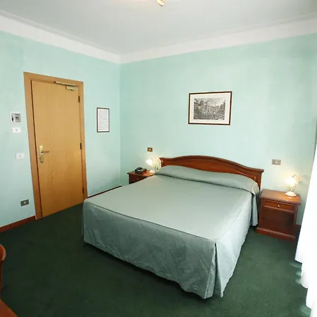 Hotel Adriatic-3