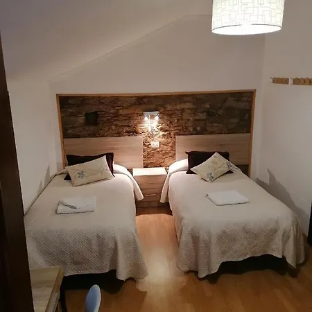 Hostal Forest-2