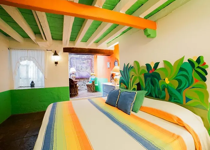 Casa de los Espíritus Alegres By Rotamundos Guanajuato