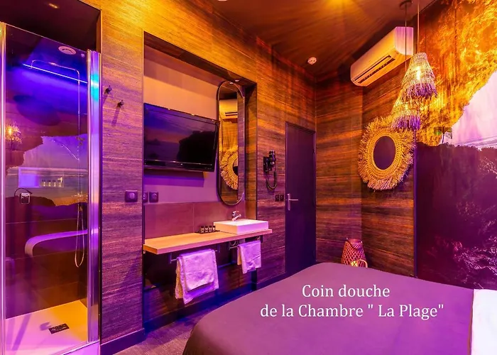 Love Hotel Avec Nuit Insolite Au Dandy Et Jacuzzi Privatise (Adults Only) París
