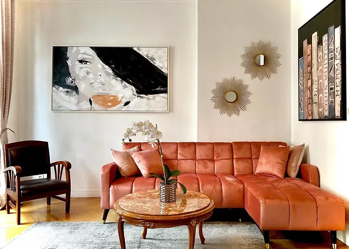 Apartments Du Louvre - Le Marais París