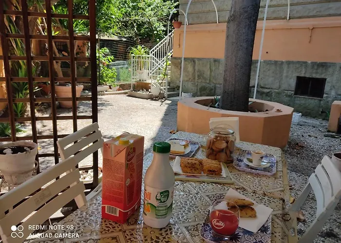 Tucci'S Roma Guest House