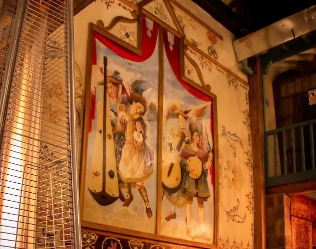 Nao Victoria Hostel Cusco