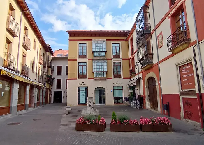 Hotel Rincón del Conde León