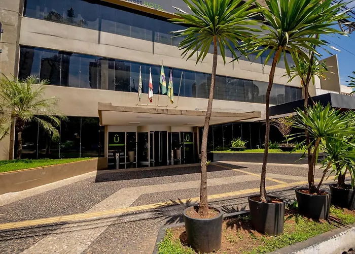 Like Ü Hotel Goiânia