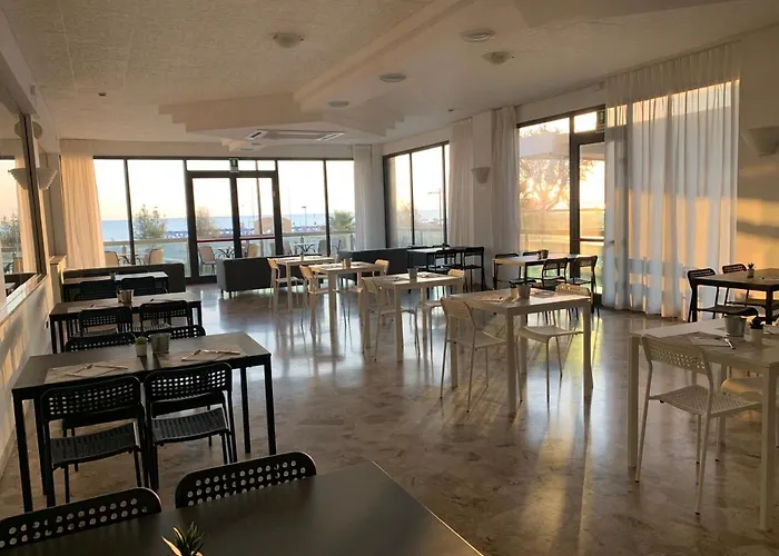 Hotel Tritone Rimini