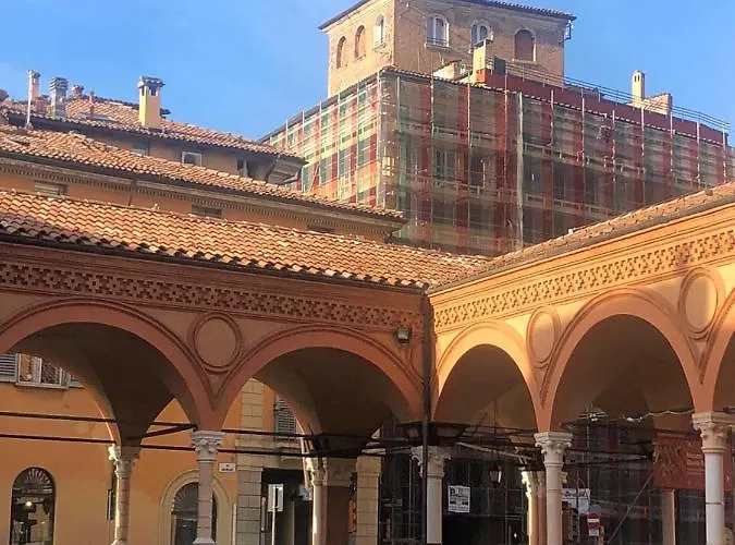 Myroom Sui Portici Bologna