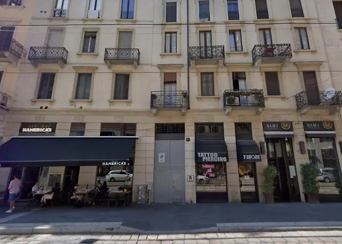 Bamboo Milano Sinatra Apartment