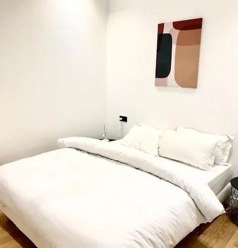 Luxe Parisien - Petit Varenne