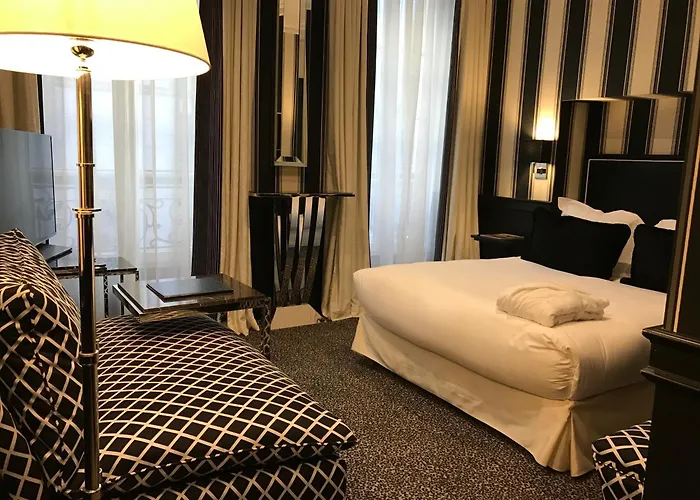 Hotel George Washington París