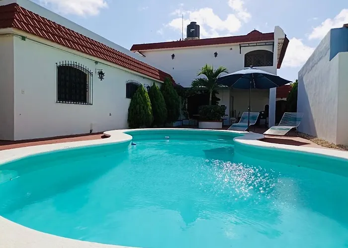 Villa Bugambilia Colonial Charm With Spacious Design And Private Pool Five Minutes From Downtown Mérida