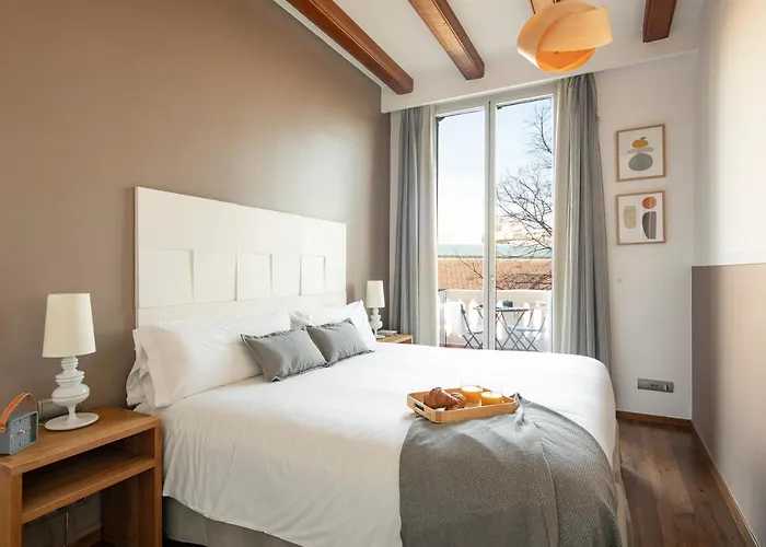 Aspasios Market Balconies Apartments Barcelona