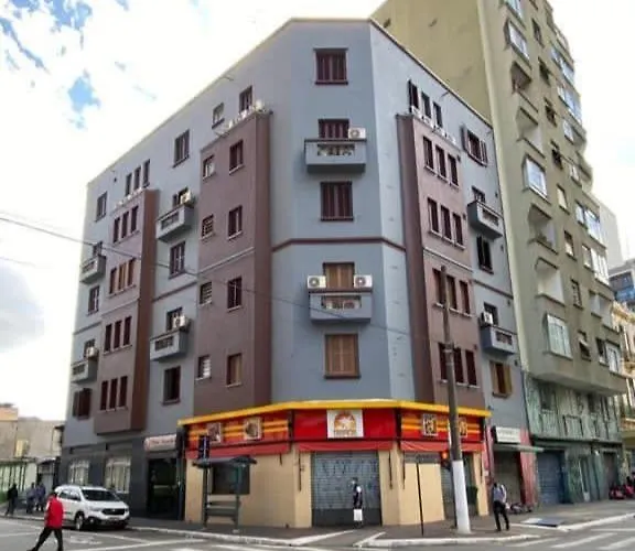 Hotel Tropicália próximo a 25 de março , Brás e Bom Retiro Com estacionamento conveniado ao lado do hotel São Paulo