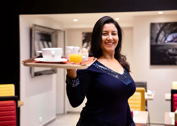 Hotel Montparnasse Saint Germain Parigi