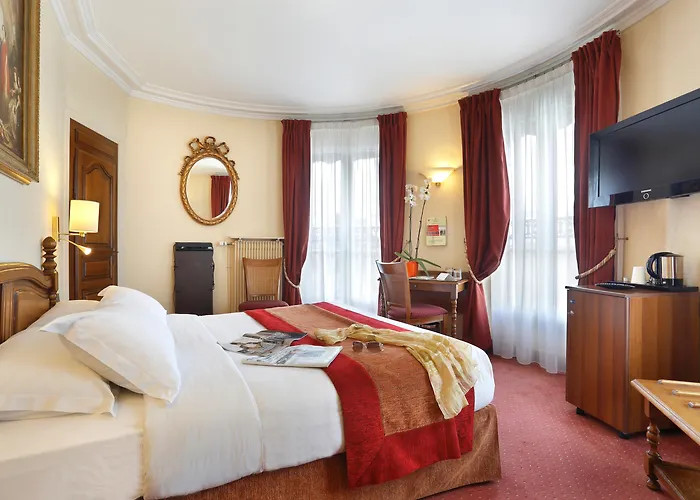 The Originals City Hotel Paix Republique París