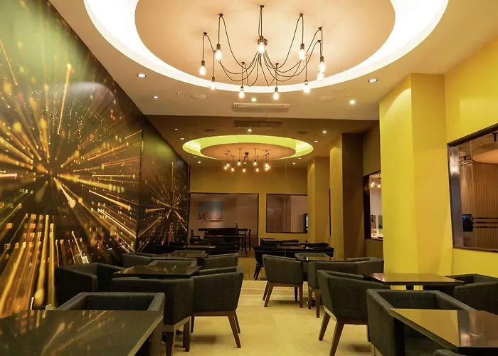 Hotel Hampton By Hilton Panama