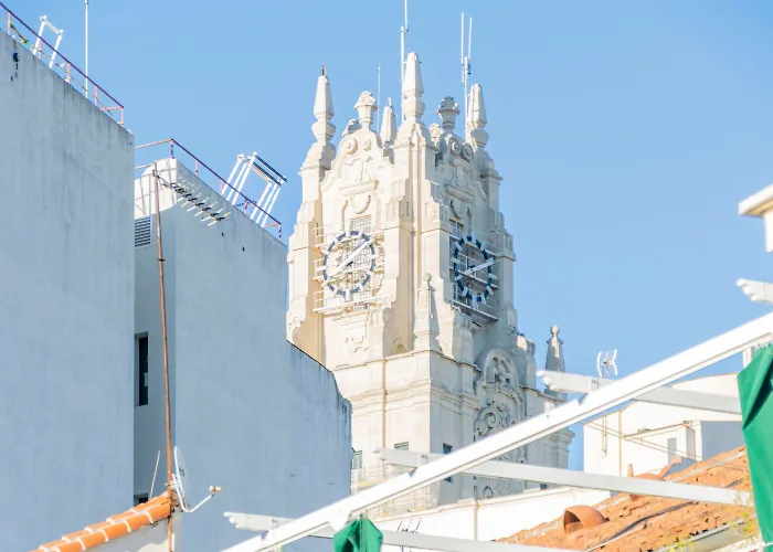 Far Home Gran Via Madrid