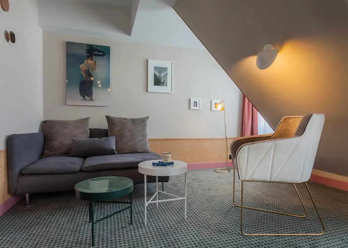 Handsome Hotel Parigi