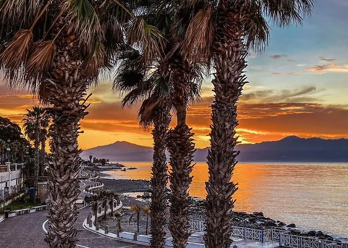 PALAZZO FIACCADORI - Historical Palace Reggio Calabria