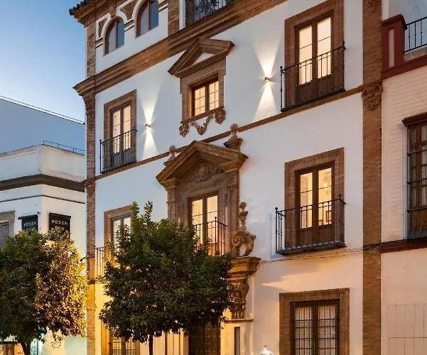 Casa del Gobernador by Época Suites Sevilla