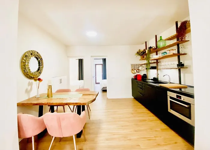 Hotel Apartment With 2-En Suite Bedrooms Palma de Mallorca